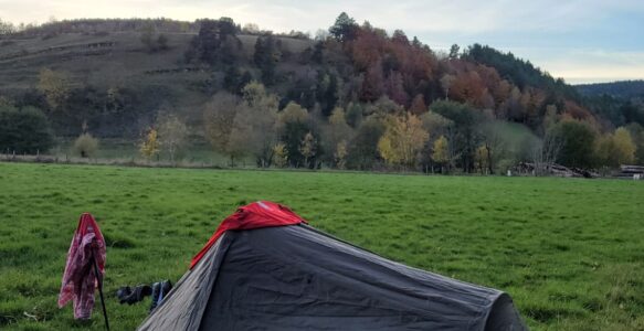 Bivouac sur le GR65 : le retour en grâce