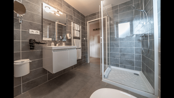 coudercous chambre double douche