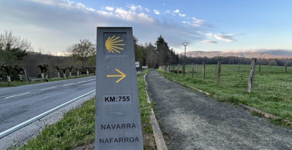 Saint-Jean-Pied-de-Port / Roncevaux à pied : on vous dit tout sur la plus belle étape chemin de Compostelle